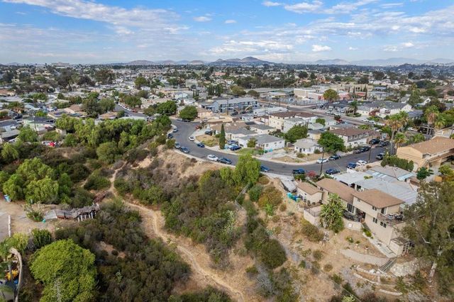 2716 Columbine St, San Diego, CA 92105