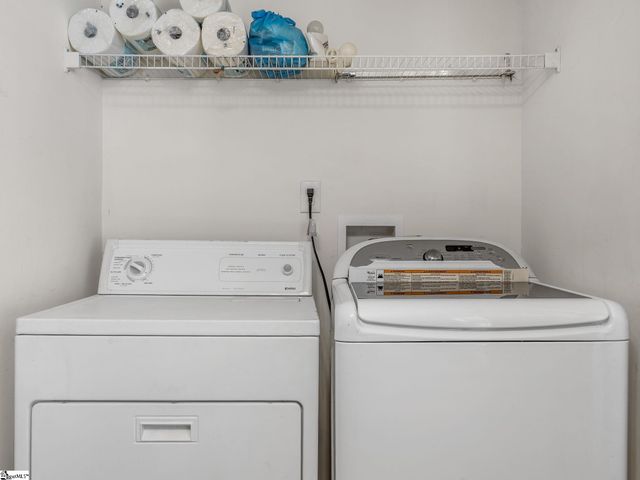 630 Kneewood Court, Boiling Springs, SC 29316