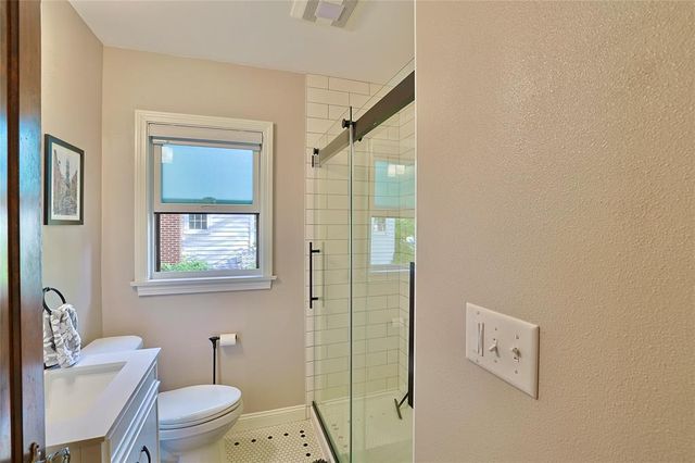 1627 Rust Street, Eau Claire, WI 54701