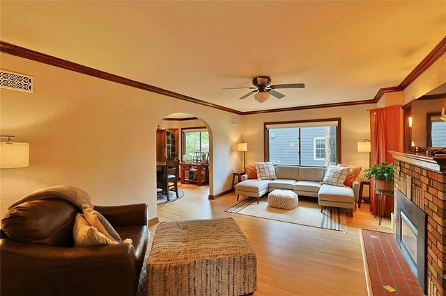 1627 Rust Street, Eau Claire, WI 54701