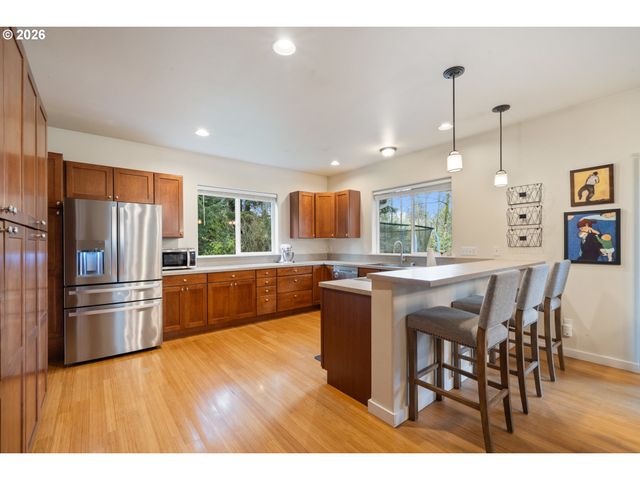 6040 Brickyard Rd, Tillamook, OR 97141
