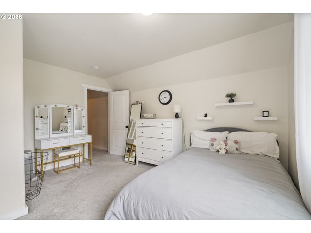 6040 Brickyard Rd, Tillamook, OR 97141