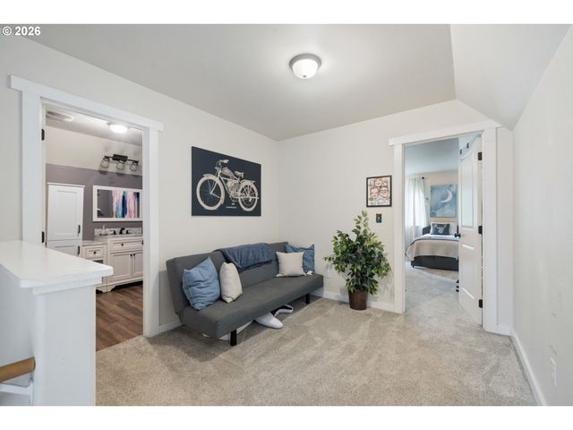 6040 Brickyard Rd, Tillamook, OR 97141