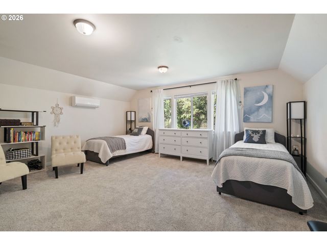 6040 Brickyard Rd, Tillamook, OR 97141