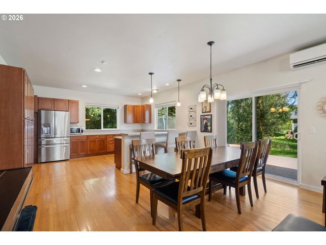 6040 Brickyard Rd, Tillamook, OR 97141