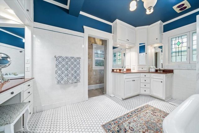 1520 CENTRAL AVE, Memphis, TN 38104