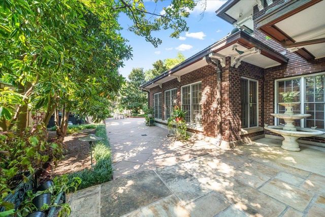 1520 CENTRAL AVE, Memphis, TN 38104