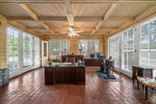 1520 CENTRAL AVE, Memphis, TN 38104