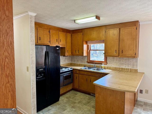 201 Edmondson Drive, Dahlonega, GA 30533