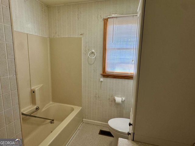 201 Edmondson Drive, Dahlonega, GA 30533