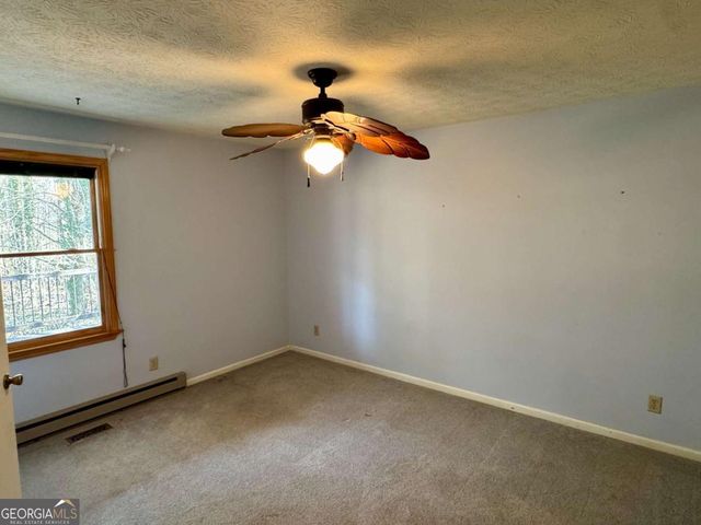 201 Edmondson Drive, Dahlonega, GA 30533