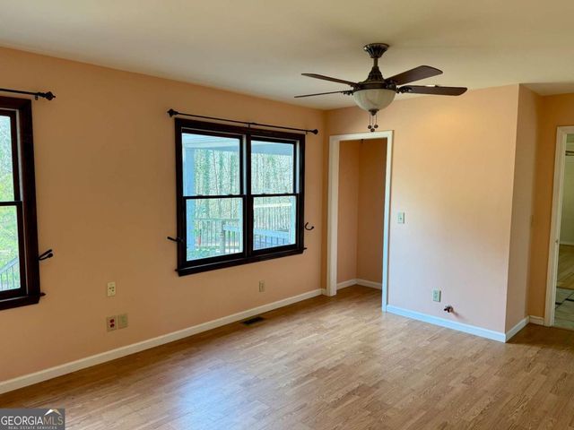 201 Edmondson Drive, Dahlonega, GA 30533