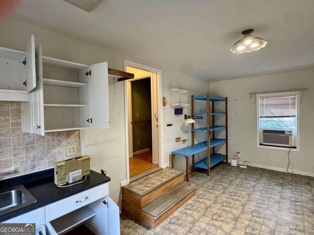 201 Edmondson Drive, Dahlonega, GA 30533