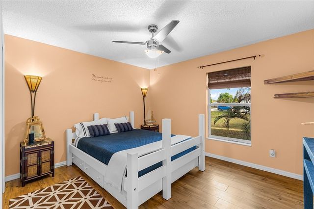 9880 86th Street, Vero Beach, FL 32967