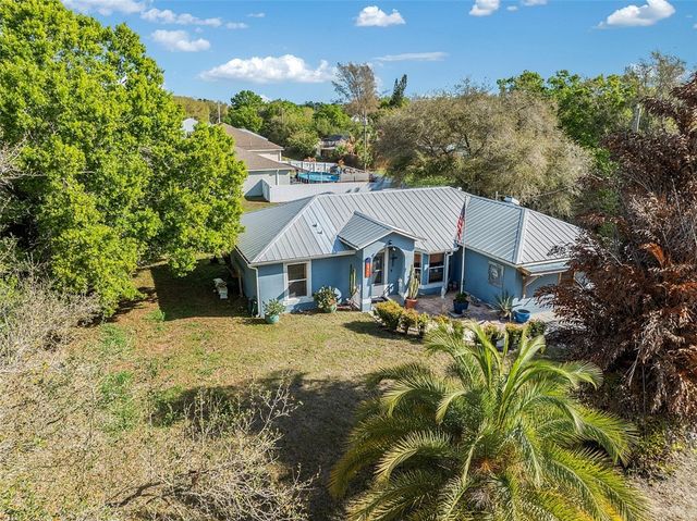 9880 86th Street, Vero Beach, FL 32967