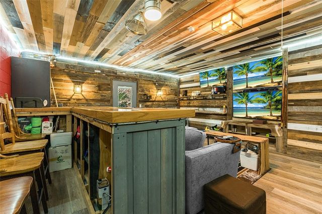 9880 86th Street, Vero Beach, FL 32967