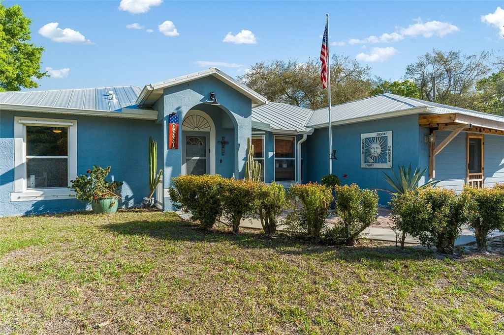 9880 86th Street, Vero Beach, FL 32967