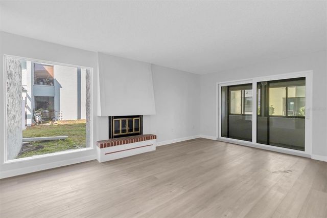 1 WINDRUSH BOULEVARD 87, Indian Rocks Beach, FL 33785