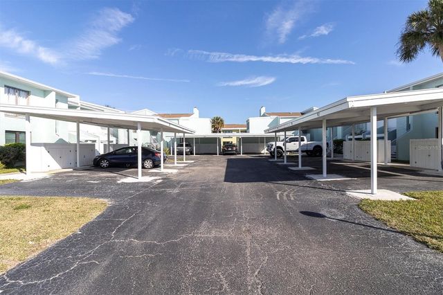 1 WINDRUSH BOULEVARD 87, Indian Rocks Beach, FL 33785