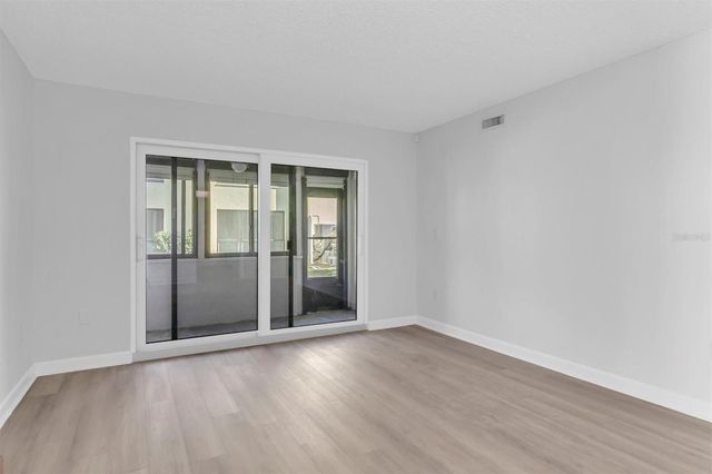 1 WINDRUSH BOULEVARD 87, Indian Rocks Beach, FL 33785