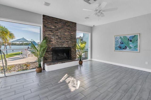 1 WINDRUSH BOULEVARD 87, Indian Rocks Beach, FL 33785