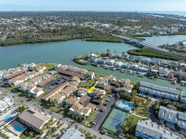 1 WINDRUSH BOULEVARD 87, Indian Rocks Beach, FL 33785