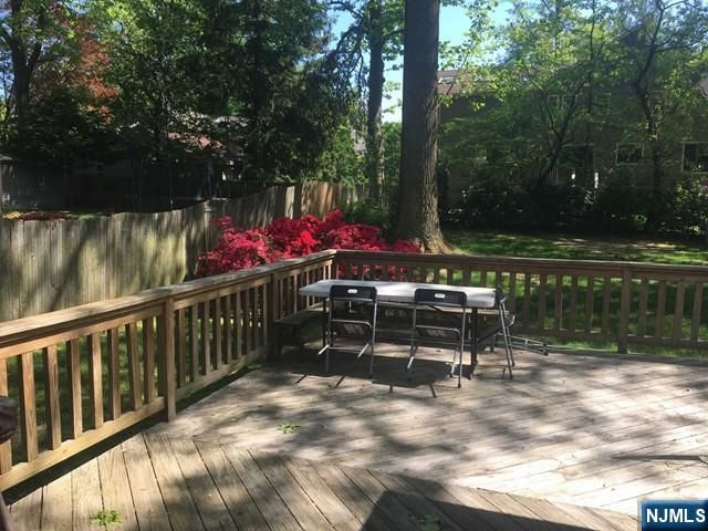 20 Buff, Tenafly, NJ 07670