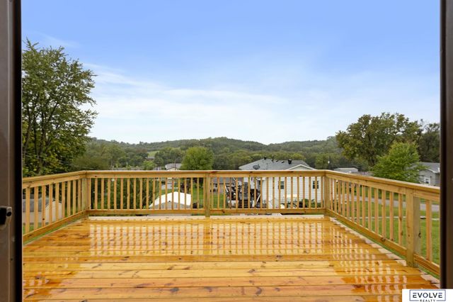 500 Highland Acres Loop, Council Bluffs, IA 51503
