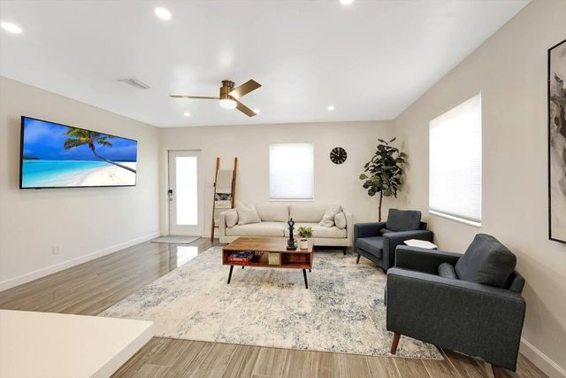 1332 NW 6th Avenue, Fort Lauderdale, FL 33311