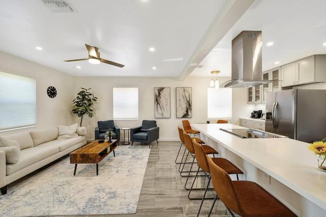 1332 NW 6th Avenue, Fort Lauderdale, FL 33311