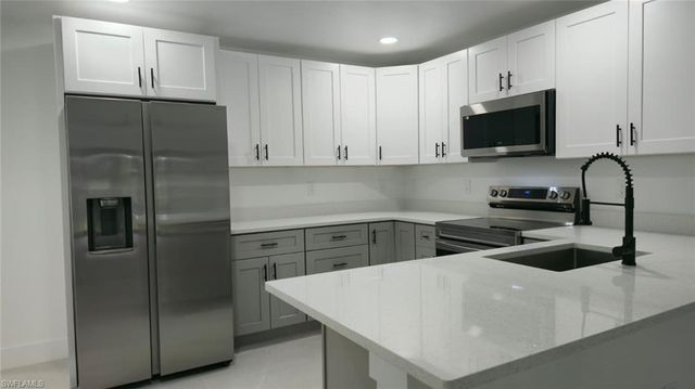 4429 26th ST SW, Lehigh Acres, FL 33973