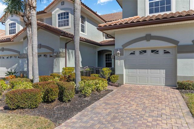 8239 MIRAMAR WAY 102, Lakewood Ranch, FL 34202