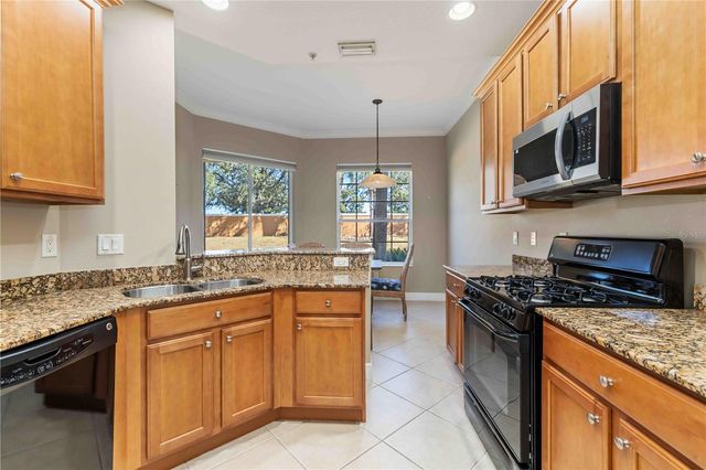 8239 MIRAMAR WAY 102, Lakewood Ranch, FL 34202