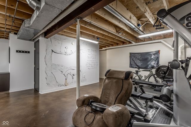 6931 Bluffgrove Circle, Indianapolis, IN 46278