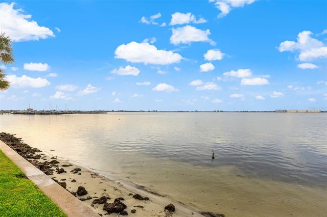 5541 PUERTA DEL SOL BOULEVARD S 412, St Petersburg, FL 33715