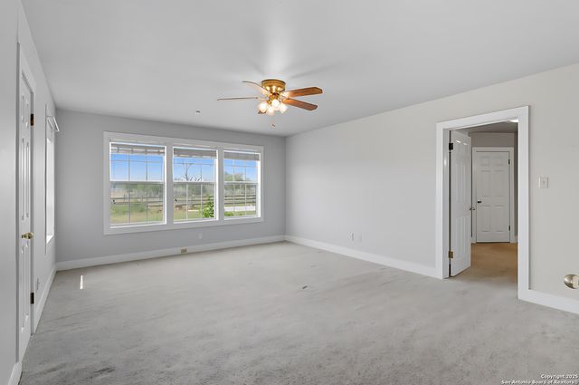 3752 FM 77, Nixon, TX 78140