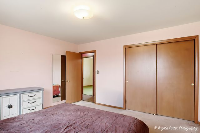 4717 Winnebago Drive, Wonder Lake, IL 60097