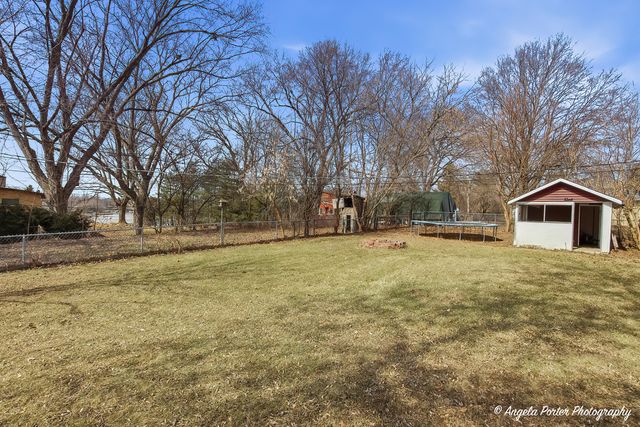 4717 Winnebago Drive, Wonder Lake, IL 60097