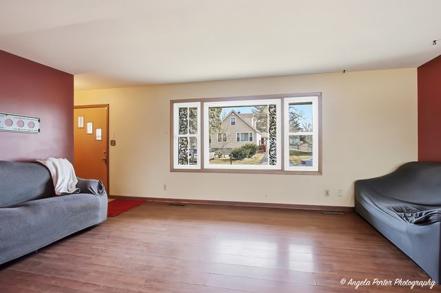 4717 Winnebago Drive, Wonder Lake, IL 60097