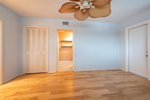 3333 NE 36th Street 6, Fort Lauderdale, FL 33308