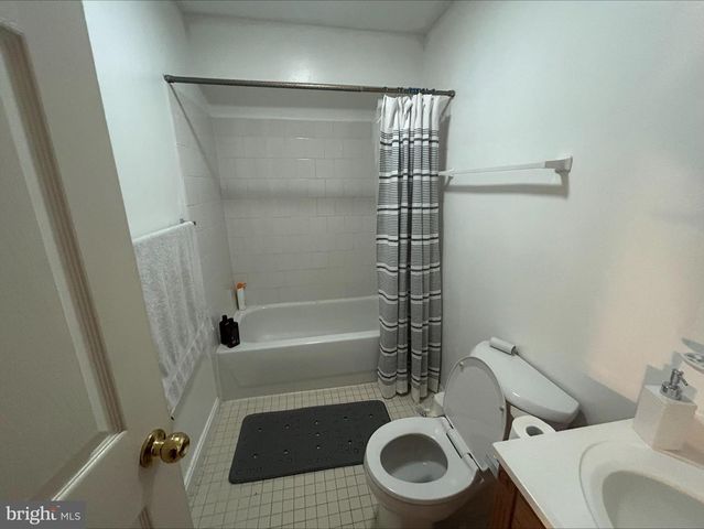 1324 18TH ST NW, Washington, DC 20036