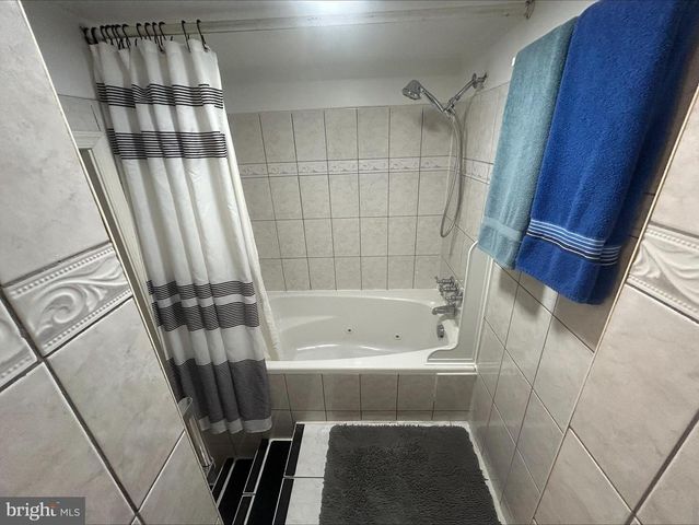 1324 18TH ST NW, Washington, DC 20036
