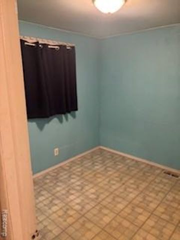 7204 Hudson Avenue, Warren, MI 48091