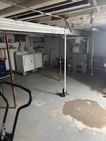 7204 Hudson Avenue, Warren, MI 48091