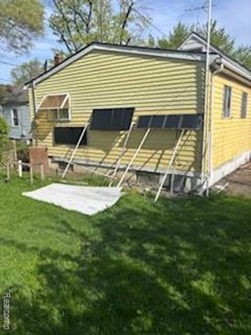 7204 Hudson Avenue, Warren, MI 48091