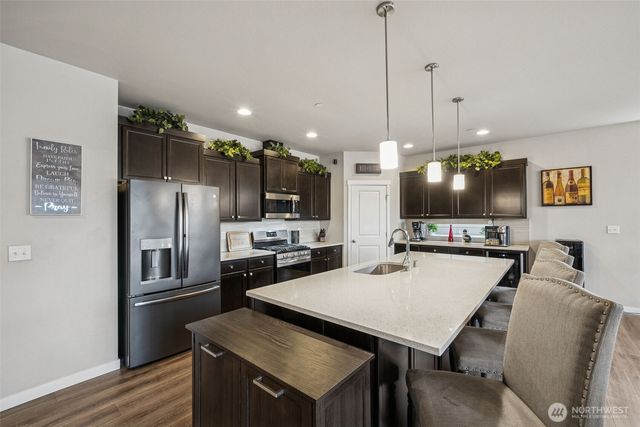 10707 130th Street E, Puyallup, WA 98374