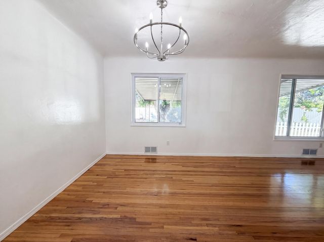 817 Truman Street NE, Albuquerque, NM 87110