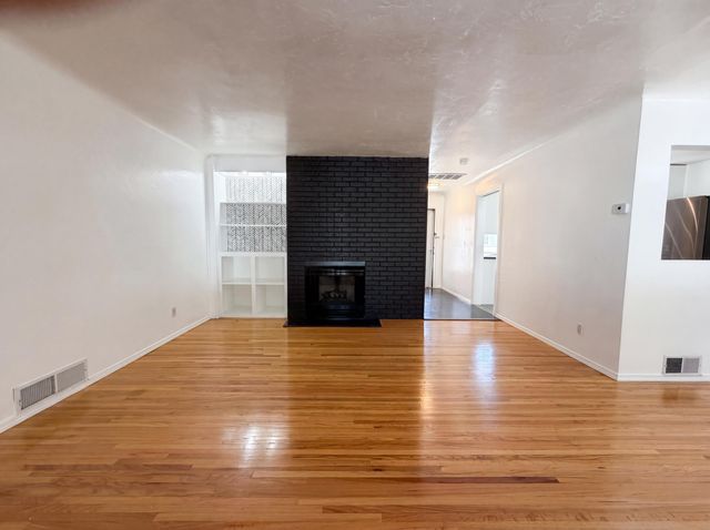 817 Truman Street NE, Albuquerque, NM 87110