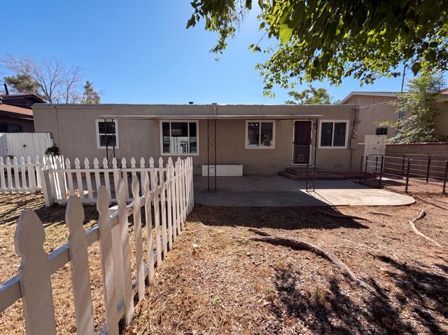 817 Truman Street NE, Albuquerque, NM 87110