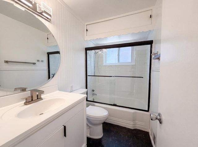 817 Truman Street NE, Albuquerque, NM 87110
